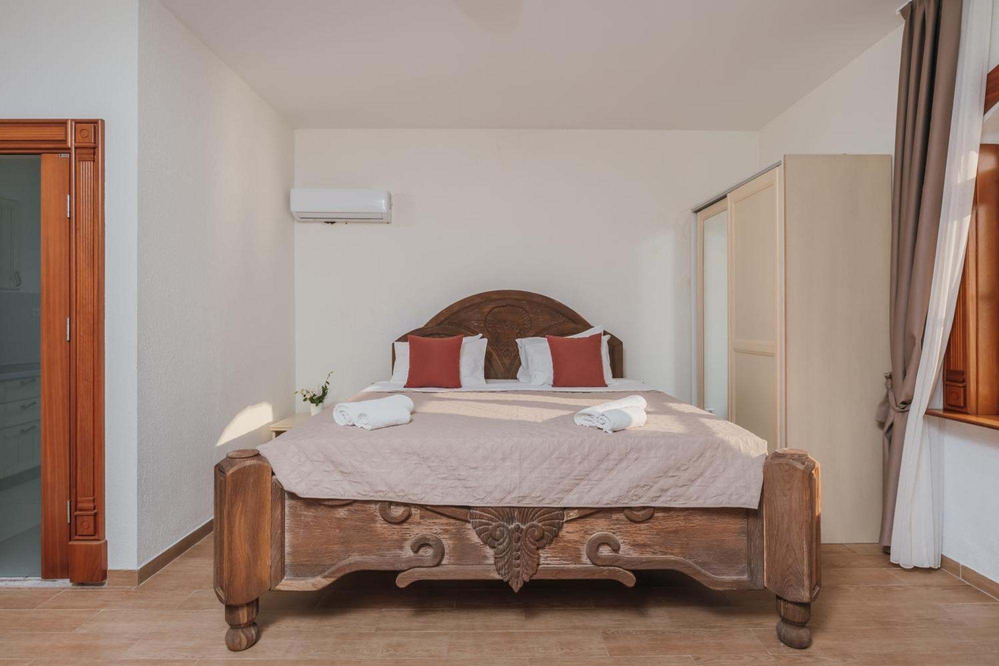 Apartments Pietra Mare Petrovac Pokoj fotografie