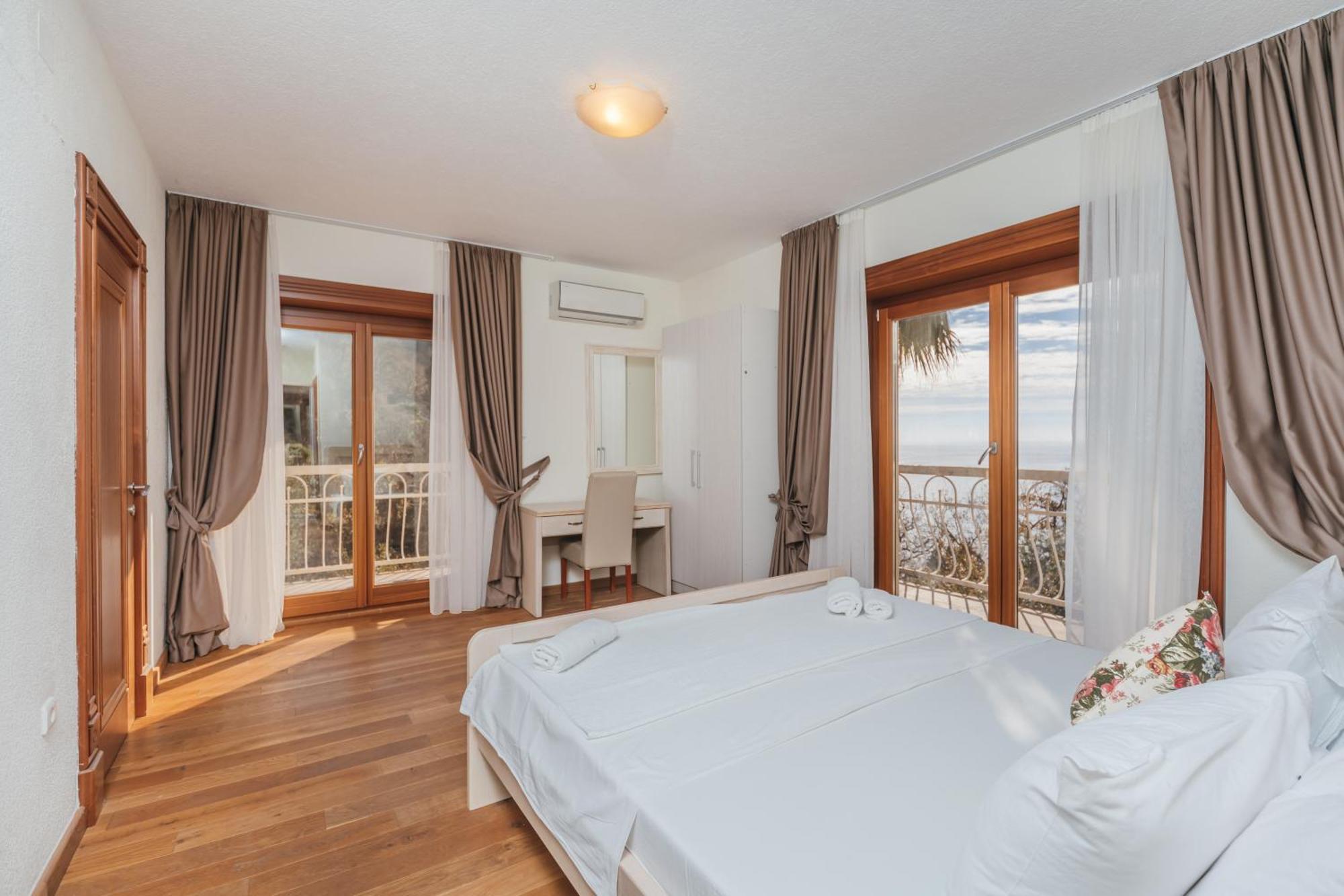 Apartments Pietra Mare Petrovac Exteriér fotografie